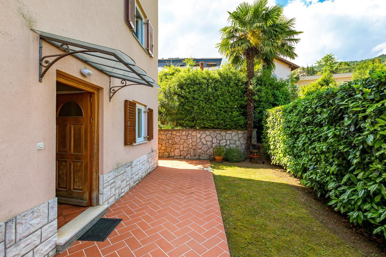 Rona Apartments Ani Ičići Exterior foto